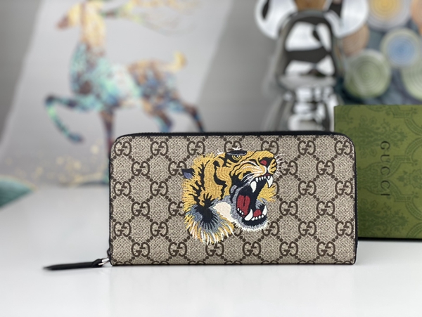 グッチ財布コピー正面デザイン